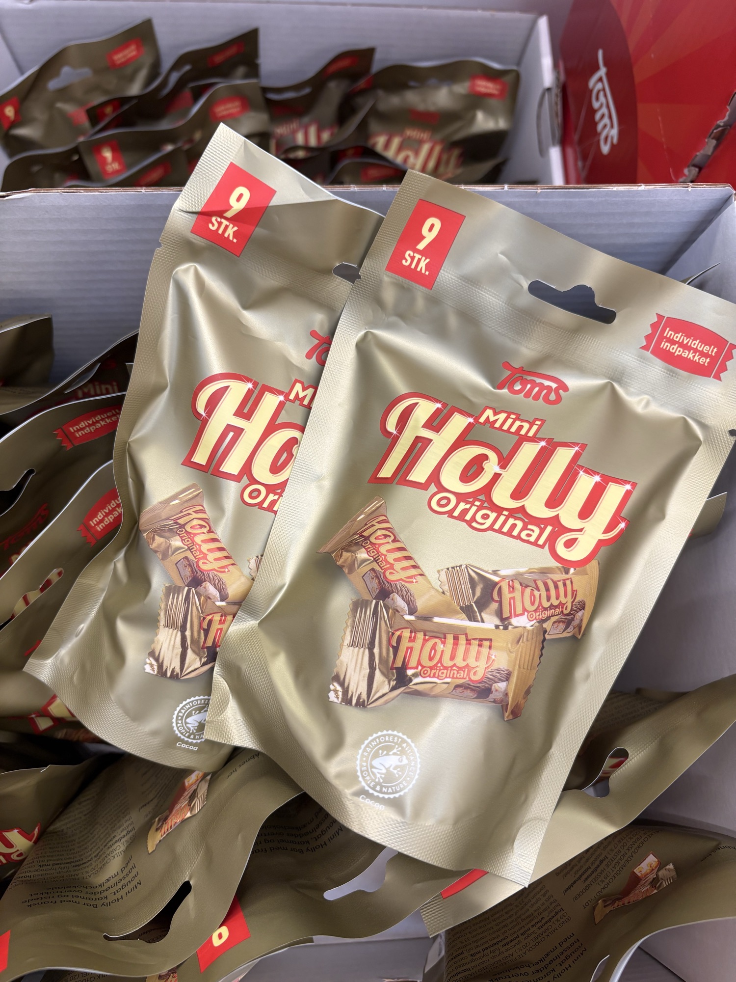Holly bar